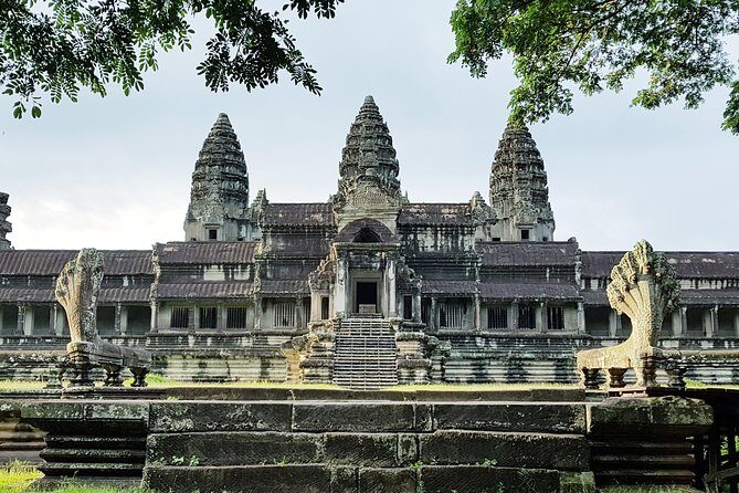 2 Day private tour: Small tour, Big tour, sunrise and sunset,floating village. - Who this tour is best for (and who should think twice)