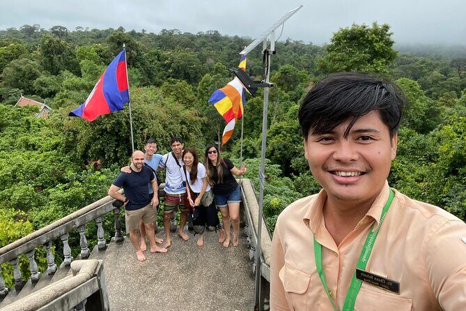 4-Day Excursion of Angkor, Koh Ker, Beng Mealea, Tonle Sap and Waterfalls - Day 3: Phnom Kulen National Park, Banteay Srei, and the Tonle Sap boat day