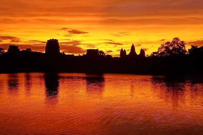 A Day Angkor Wat Sunrise Tour, Ta Prohm & Hidden Gems Beng Mealea - Angkor Wat sunrise: what your morning is actually like