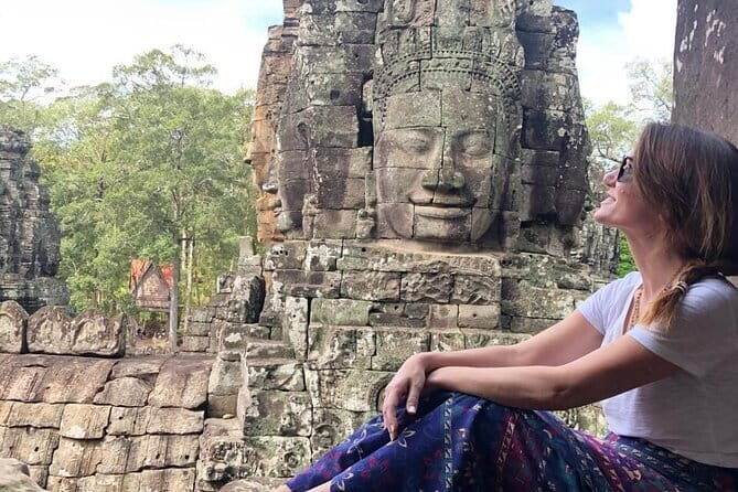 A Day Trip to Angkor Wat, Bayon, Taprohm from Phnom Penh - The driver and guide team: the difference between guessing and knowing
