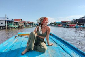 Angkor Sunrise & Floating Village Sunset Full-Day Siem Reap Tour - Srah Srang breakfast: a quiet, scenic breather