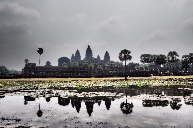 Angkor Wat Full-Day Sunrise & Sunset Private Tour All Interesting Major Temples - Ta Prohm and Ta Nei: jungle drama and a quieter break