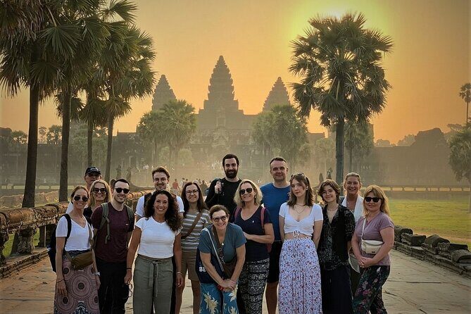 Angkor Wat Highlights and Sunrise Guided Tour from Siem Reap - Why the 4:30am start changes everything at Angkor Wat
