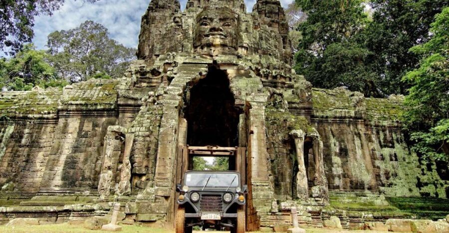Angkor Wat in a vintage Jeep with driver - jeep rental - Bayon Temple: A Real Climb and Faces at Every Turn