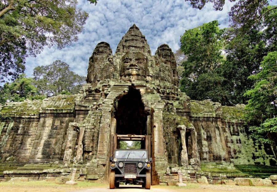 Angkor Wat in a vintage Jeep with driver - jeep rental - Angkor Wat: The Main Complex, With You in Control