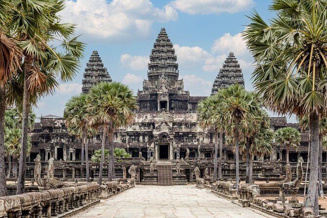 Angkor Wat Private Tour by Tuk-Tuk with English Speaking Driver - Key things I’d watch for before you go