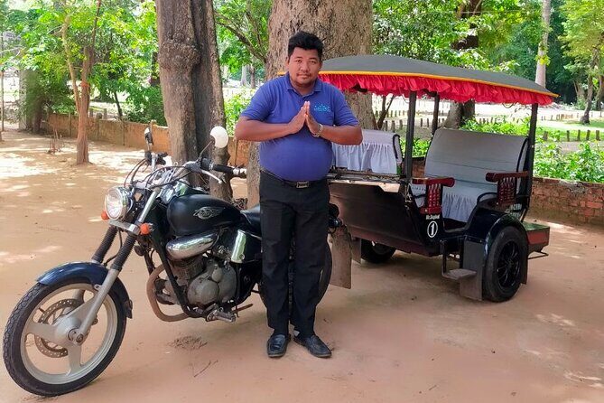 Angkor Wat Private Tour by Tuk-Tuk with English Speaking Driver - Angkor Thom South Gate: the best warm-up into the city-temple maze