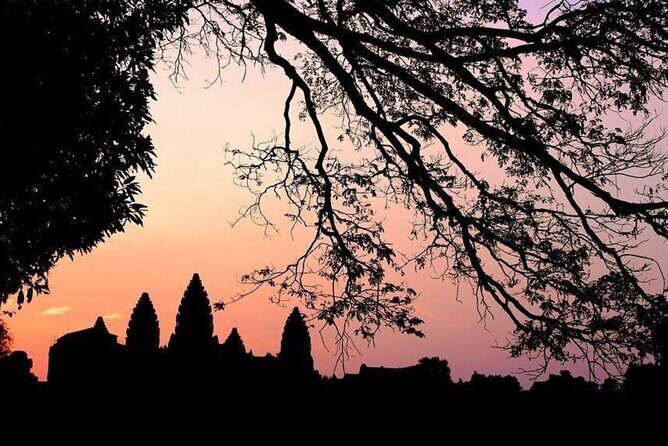 Angkor Wat Sunrise & 3 Main Temples with Breakfast – Small Group - Angkor Wat Sunrise: Why the Timing Changes Everything