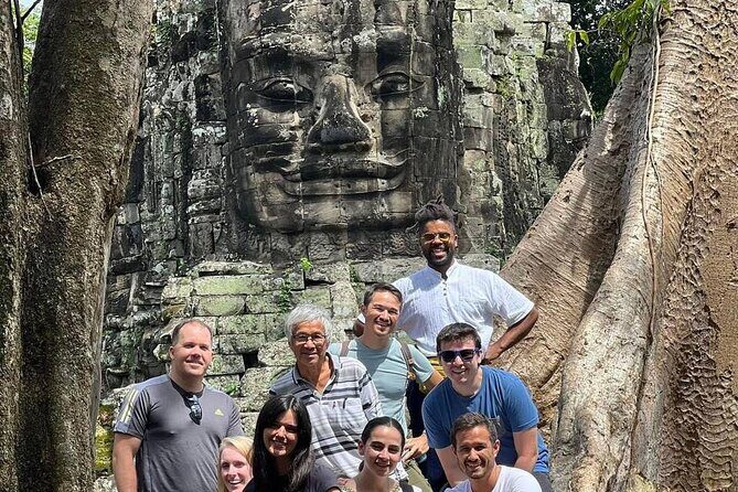 Angkor Wat Sunrise tour with Small - Group and Guide tours - Sunrise at Angkor Wat: the moment you’re really paying for