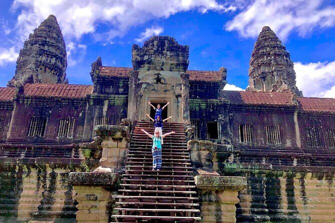 Explore Angkor Temple & Other - Private Vehicle with Tour Guided - Price and what feels like real value