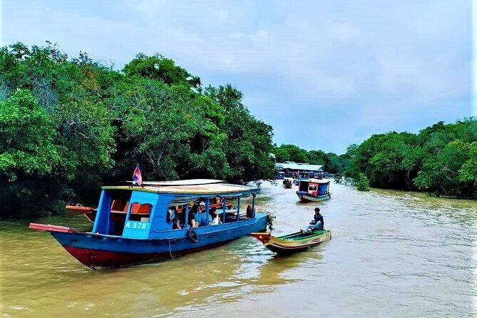 Floating Village-Mangrove Forest Private Tonle Sap Lake Boat Tour - Stop 2: Tonle Sap Lake time (about 1 hour)