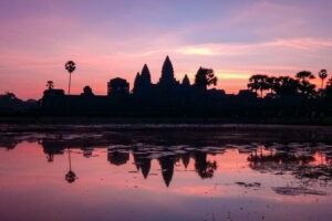 (Free eSim) Classic Angkor Wat Sunrise Full Day Tour - Hotel Pickup, AC Comfort, and the Small-Group Advantage