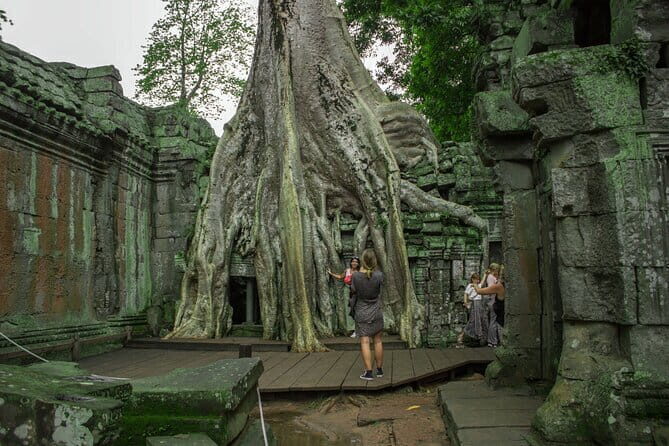 (Free eSim) Classic Angkor Wat Sunrise Full Day Tour - What’s Included (and What You Should Bring Anyway)