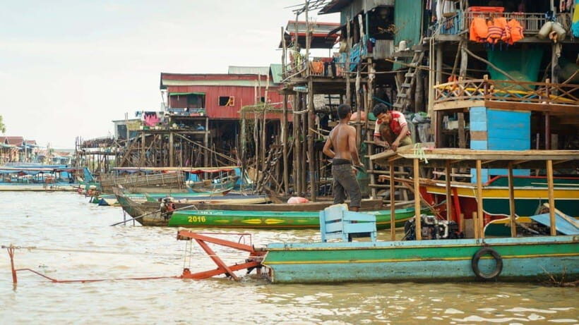 From Siem Reap: Kampong Phluk Floating Village Tour by Boat - Private boat to the floating village: stilt houses, floating hospital, fishery