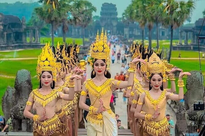 Full Day Angkor Wat Sunrise and Banteay Srei Tour - Guide style that makes the day click (Son and Khemrint examples)