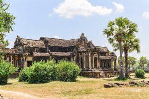 Full-Day Temples of Angkor Small Group Tour - Angkor Wat: the first wow factor, plus the stair rhythm
