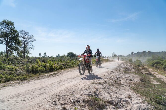 Half Day Siem Reap Off-Road Ride Tour - Getting set up: Honda XR-250, helmet, and a real safety lesson