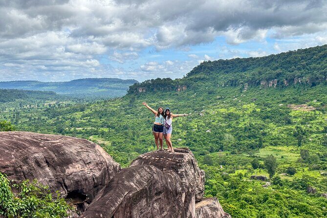 Kulen Mountain Tour with Picnic and Floating Village Sunset - Picnic lunch at the Kulen waterfall: food you’ll actually remember