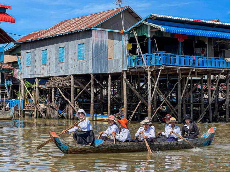 Kulen Mountain Tour with Picnic and Floating Village Sunset - Phum Preah Dak palm cake: the most human stop
