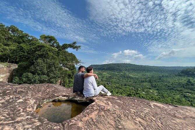 Kulen Mountain with Beng Mealea and Tonle Sap Small Group Tour - Beng Mealea Temple: When Stone Meets Jungle
