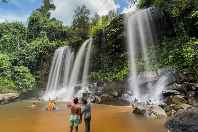 Kulen Mountain with Beng Mealea and Tonle Sap Small Group Tour - Kompong Phluk Floating Village Boat Ride, Mangroves, and Stilt Life