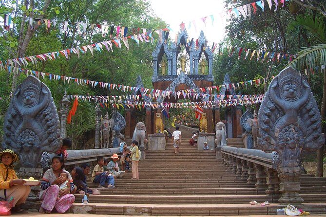 Kulen Waterfall & 1000 Linga River Small-Group Tours - Morning start: air-conditioned pickup to Phnom Kulen