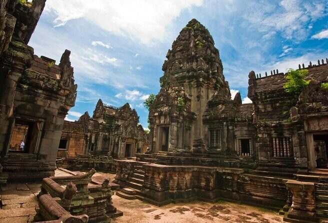 Monk Blessing Ceremony in Siem Reap - Key things I’d mark on your Siem Reap checklist
