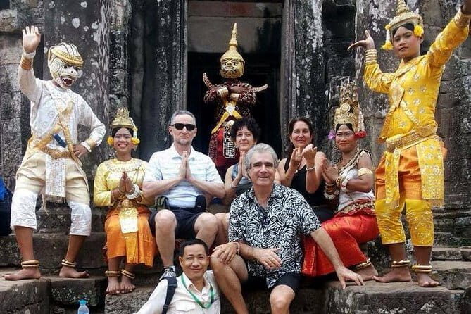 One Day Sunrise Private Tour at Angkorwat with Major Temples - Sunrise at Angkor Wat through 8:30: what you’ll actually experience