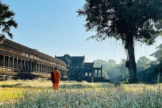One Full Day Private tour of Angkor Wat, Ta Prohm, Angkor Thom & Banteay Srie - Angkor Wat: the world-famous monument you’ll still feel in an hour