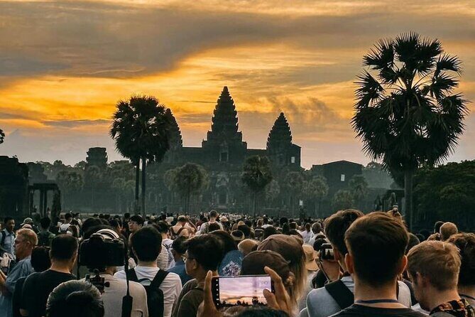 Private Angkor Sunrise Guided Tour - Private sunrise starts early for a reason: 5:00 am logistics that pay off