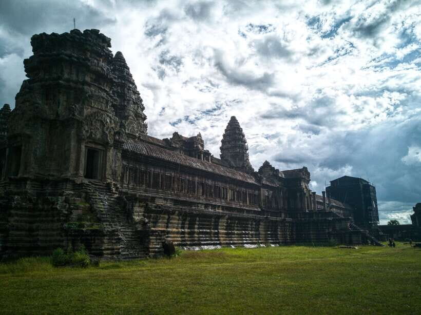 Private Angkor Wat Temple Tour - Getting from Siem Reap: short rides, real pacing