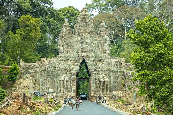 Private Angkor Wat Tour & Angkor Park/Heritage With Local Guide - Ta Nei Temple: A Quick Jungle Break You’ll Appreciate
