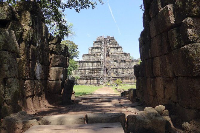 Private Preah Vihear and 2 Temples Guided Tour - Price and Extra Fees: What $85 Really Means on This Route