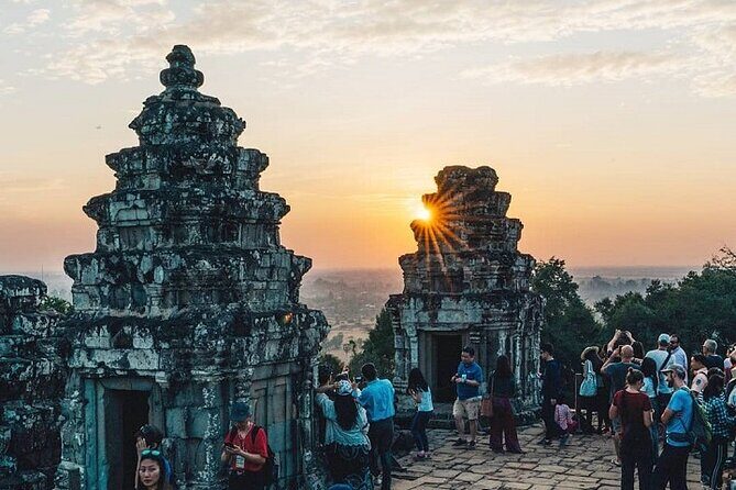 Siem Reap 2-Day Private Angkor Wat Tour with Sunrise - The Best Day 1 Stops for Photos and Understanding