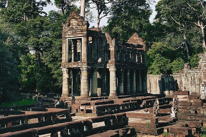 Siem Reap 2-Day Private Angkor Wat Tour with Sunrise - Day 2: Sunrise, Pre Rup Views, and the Carved-Detail Temples