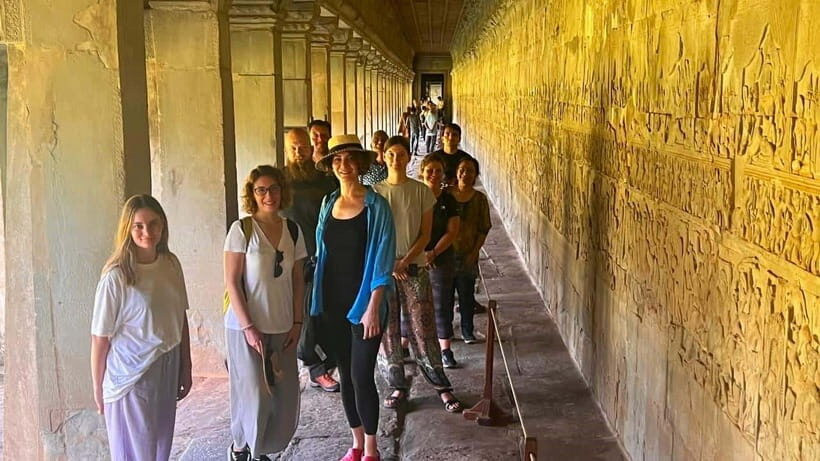 Siem Reap: 2-Days Angkor Wat with Sunrise Small-Group Tour - Day 2 sunrise at Angkor Wat: the early pickup is the whole point