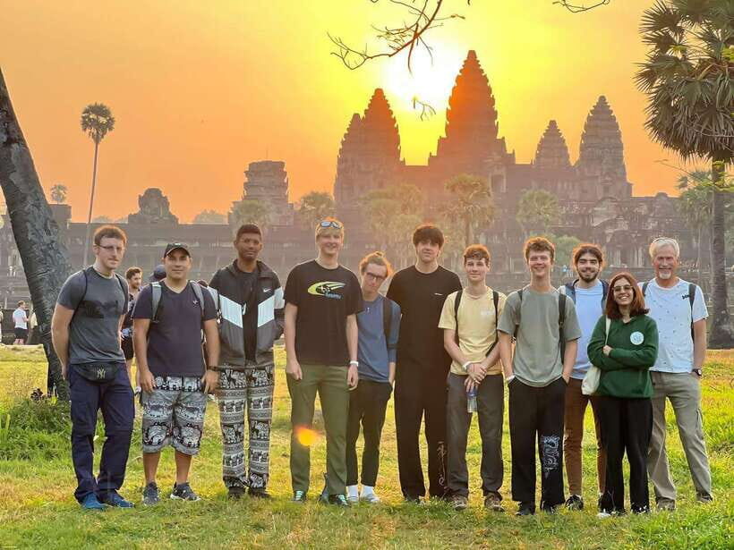 Siem Reap: Angkor Wat 2-Day Tour with Sunrise and Sunset - Why the day-1 sunrise plan works so well