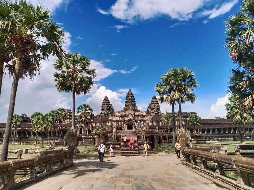 Siem Reap: Angkor Wat Private Tour by Tuk Tuk - Who this tour is best for