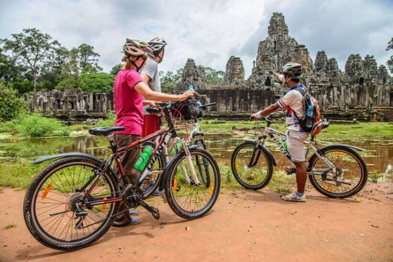 Siem Reap: Angkor Wat Sunrise Bike Tour & Jungle Breakfast - Chef-prepared jungle breakfast: the calm break that makes the day feel worth it