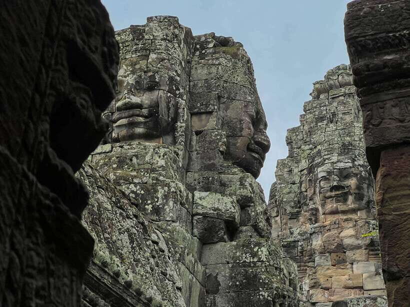 Siem Reap: Angkor Wat Sunrise Small Group tour and Breakfast - Srah Srang breaks and the local breakfast with palm cake