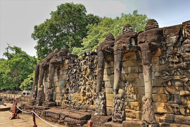 Siem Reap: Bike the Angkor Temples - Full-Day 30km Tour - The ride itself: 25–30 km of mostly flat biking, plus some sandy reality