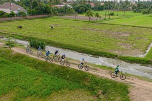 Siem Reap Countryside Bike Tour / E-Bike or Tuk Tuk - Hotel pickup and a smooth start at 7:20 am