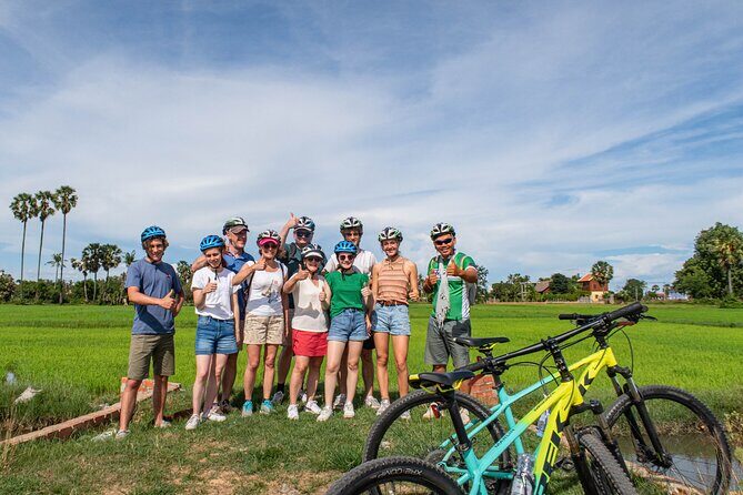 Siem Reap Countryside Bike Tour / E-Bike or Tuk Tuk - Snacks, water, and the market stop that actually feels local