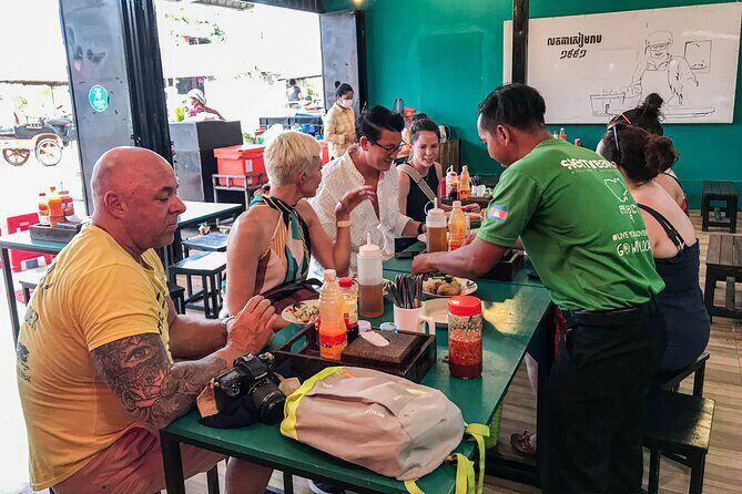 Siem Reap Evening Food Tour - Inclusive 5 stops Local Tastings - Tuk-tuk pickup at 5 PM: the logistics win