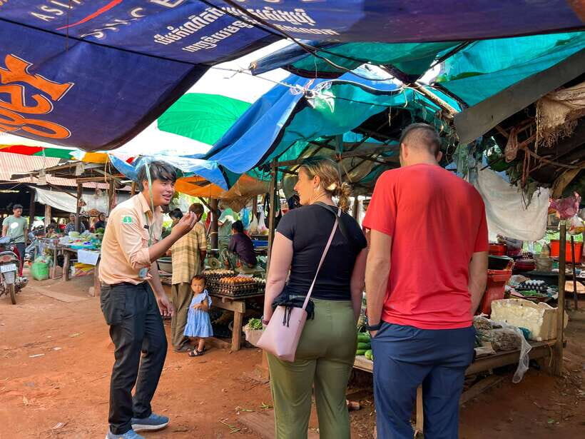Siem Reap: Kampong Phluk and Tonle Sap Sunset Boat Cruise - The floating village homes, up close: poles, water, and daily work