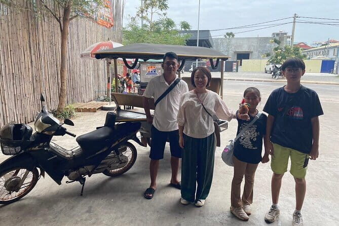 Siem Reap Temple Tuktuk Tour: Explore Angkor Wat and beyond. - Pickup, Comfort, and How Tiger Keeps the Day Easy