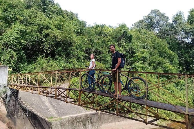 Sunset or sunrise bicycle tour around Angkor Wat and nearby temples - Stop 1: Angkor Wat when the world is still waking up