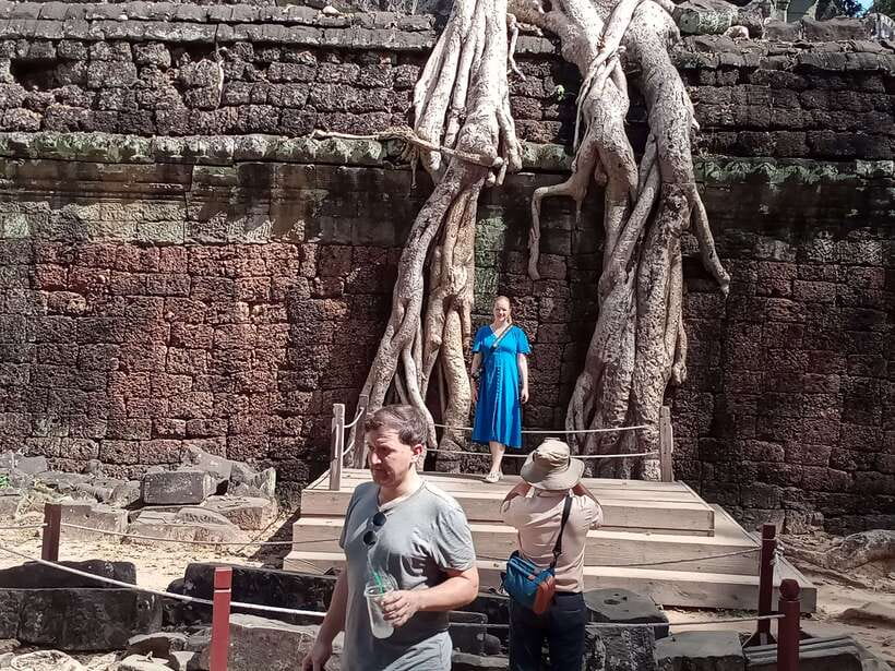 1-Day private Angkor Temple Tour from Siem Reap - The South Gate and Angkor Thom: entering a bigger city