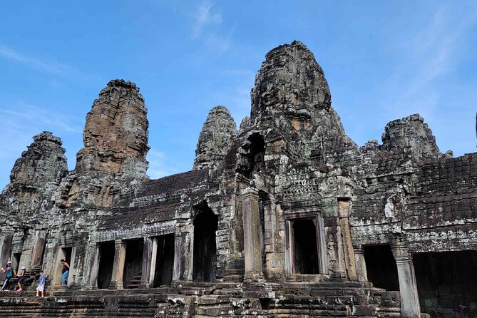 2-Day Phnom Penh to Siem Reap and Angkor Wat Temples - A Word About the Driver: Sithy’s Style of Helping