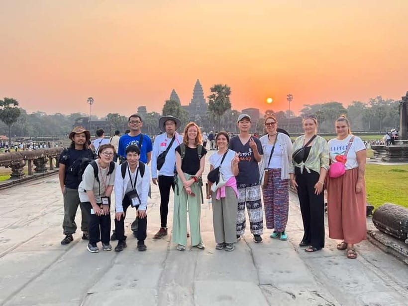 Angkor Sunrise or Sunset Tour (includes breakfast or lunch) - Breakfast at Srah Srang Royal Bath: a calm pause with real sights